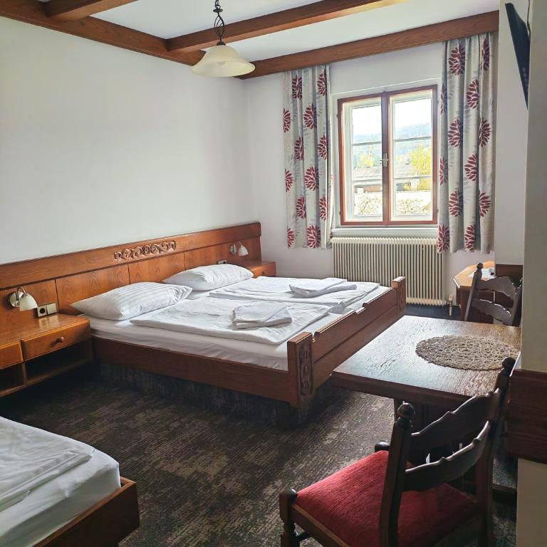 Mosers Pension - Habitación Triple - 1