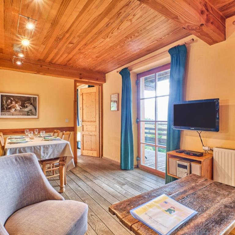 Chalet il fera beau demain - Two-Bedroom Deluxe Apartment with Garden View - 6