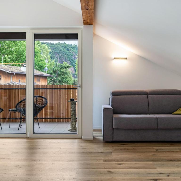 Richard´s Home Auer - Appartamento Deluxe con 2 Camere da Letto e Vista Giardino - 1