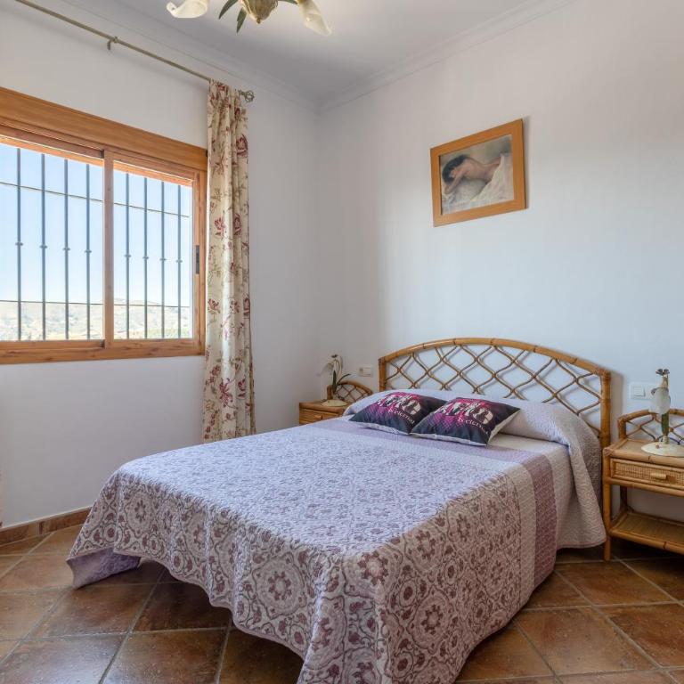 Casa rural Villena - Casa de 3 dormitorios - 12