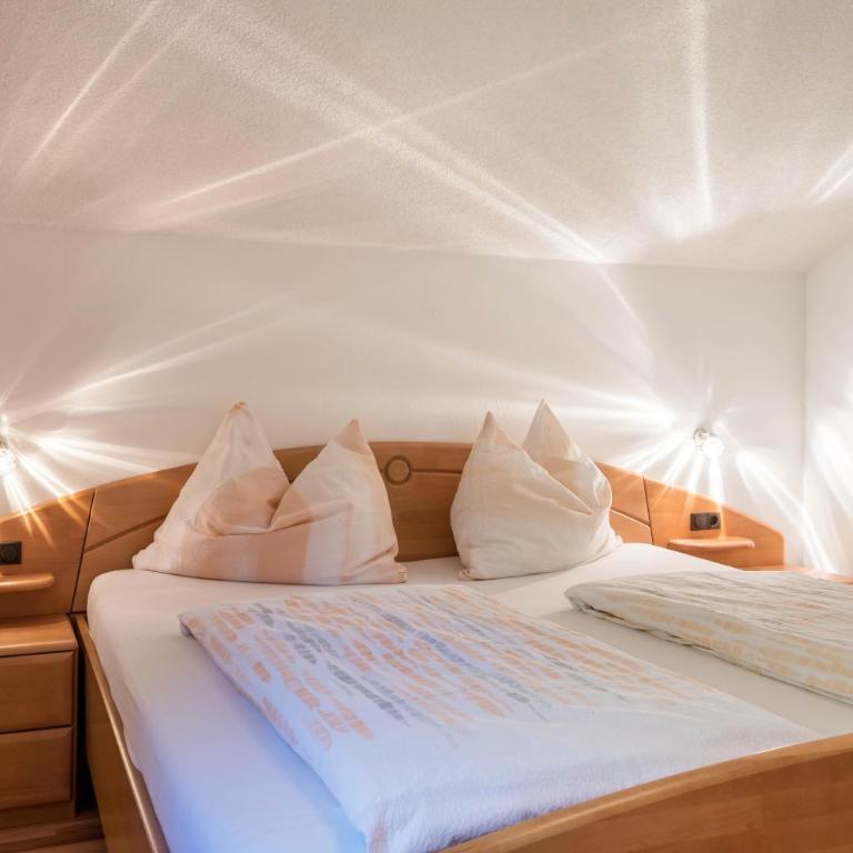 Gfinkerhof Rosengarten - Appartamento Deluxe con 2 Camere da Letto e Vista Giardino - 15
