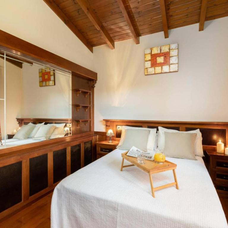 Casa Grau - Three-Bedroom Apartment with Mountain View - 14