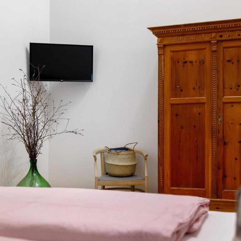 Herzleierhof Rodeneck - Apartment mit 1 Schlafzimmer und Gartenblick - 14