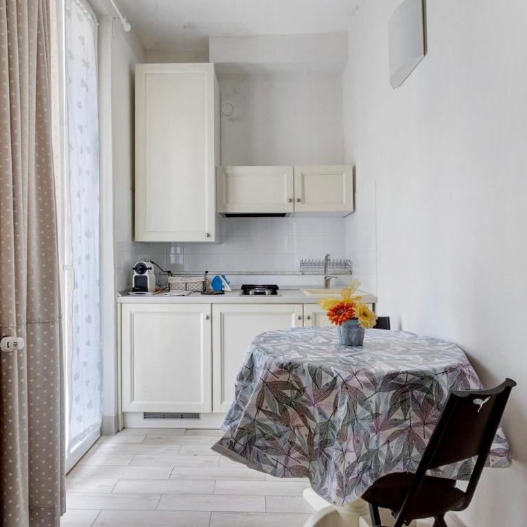 Casa Lorelei - Dreibettzimmer mit Dusche - 3