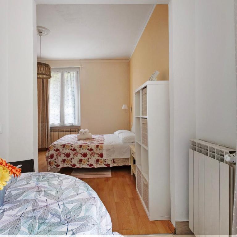 Casa Lorelei - Dreibettzimmer mit Dusche - 8