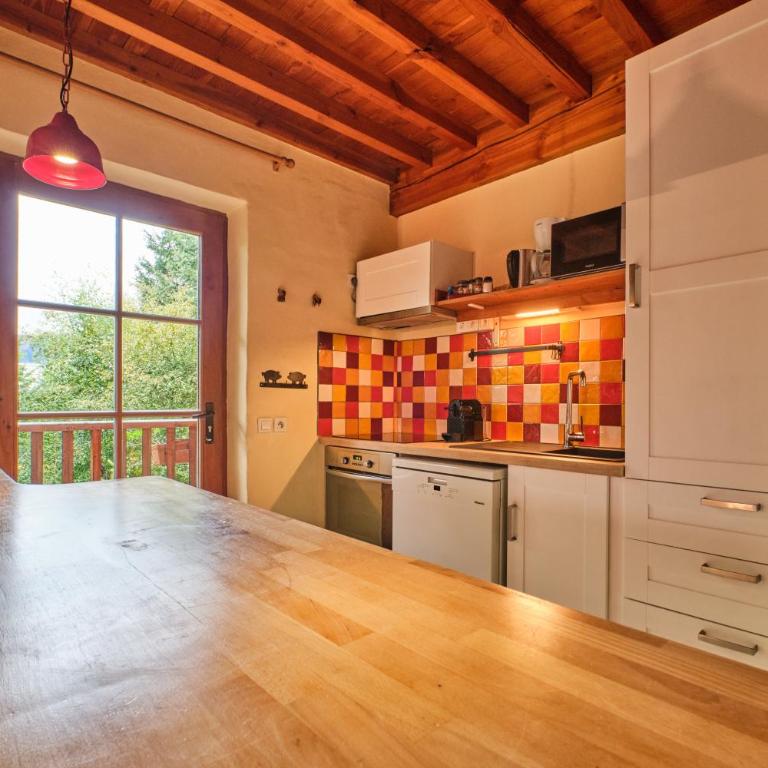 Chalet il fera beau demain - Appartement 3 Chambres Premium avec Balcon - 10