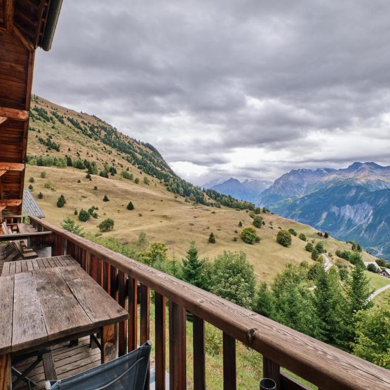 Chalet il fera beau demain - Appartement 3 Chambres Premium avec Balcon - 2
