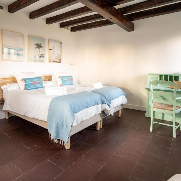 The Cube - Seven-Bedroom House - 11