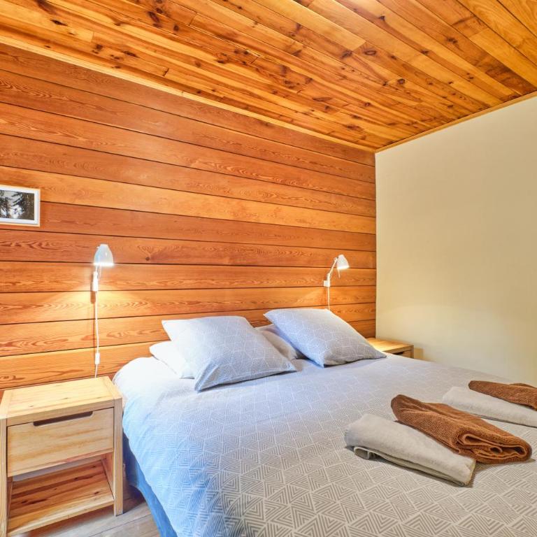 Chalet il fera beau demain - Two-Bedroom Deluxe Apartment with Garden View - 11