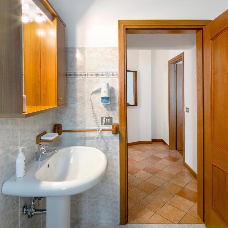 Residence Malibu Appartamento 7 - Appartamento con doccia - 16