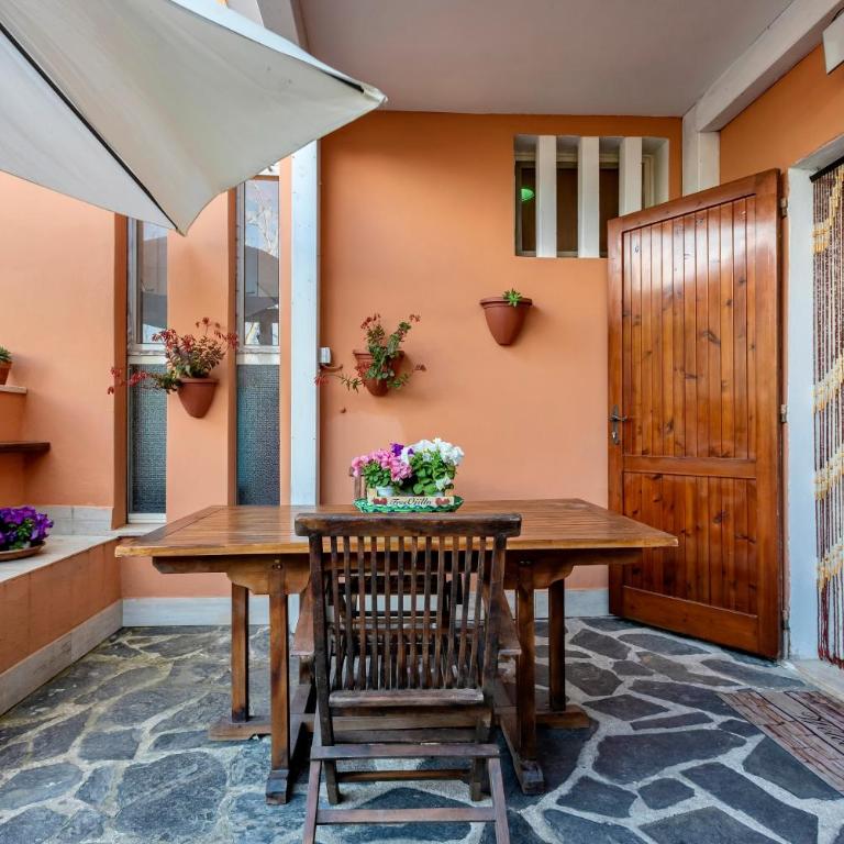 Casa Erica - Appartamento Deluxe con 2 Camere da Letto e Vista Giardino - 2