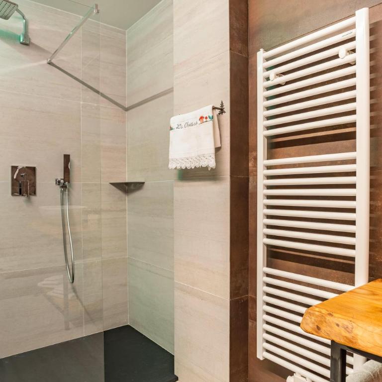 La Chiasa - Appartamento Premium con 3 Camere da Letto e Balcone - 22