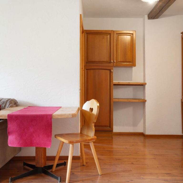 Paracia App La Vedla - Two-Bedroom Deluxe Apartment with Garden View - 13