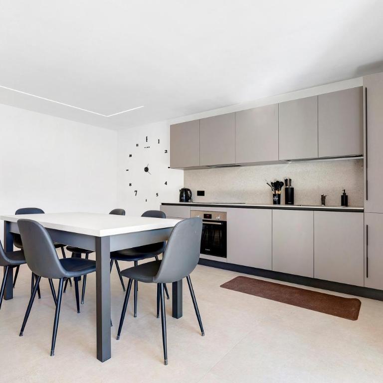 Casa L'Olivér - Two-Bedroom Deluxe Apartment with Garden View - 2