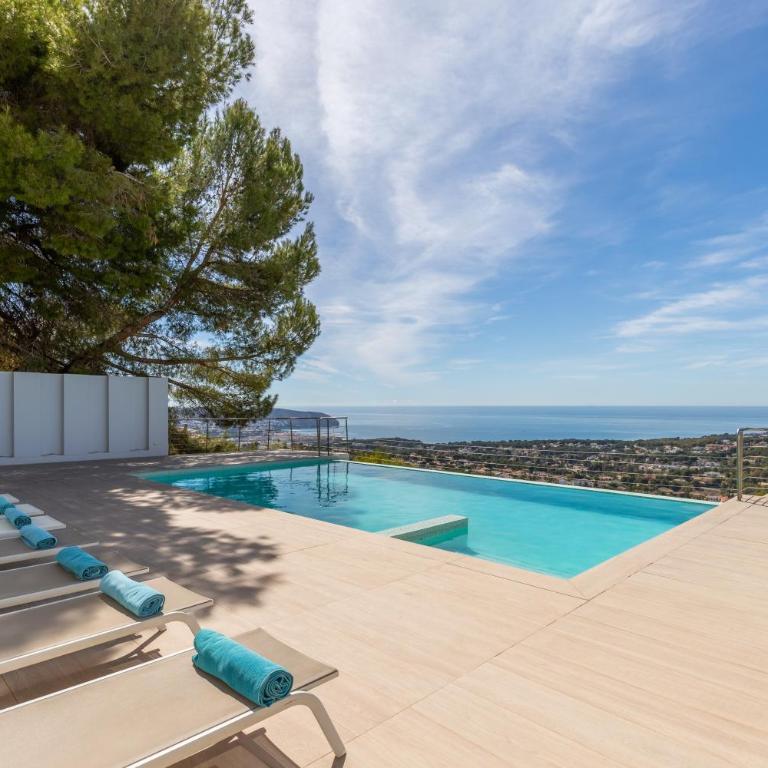 Van Den Broeck - Villa with Sea View - 29
