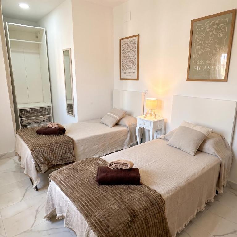 Rooms Rey, junto al Palacio Real y la Gran Vía - Habitación Doble - 2 camas - 1
