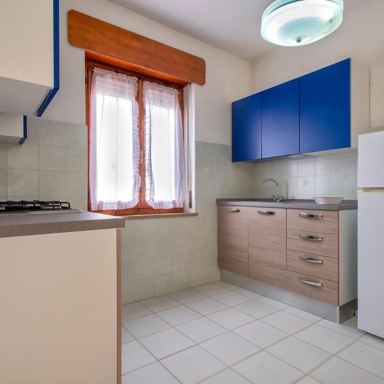 Residence Brezza Marina Lu Bagnu - Appartamento con 2 Camere da Letto - Fronte Oceano - 6
