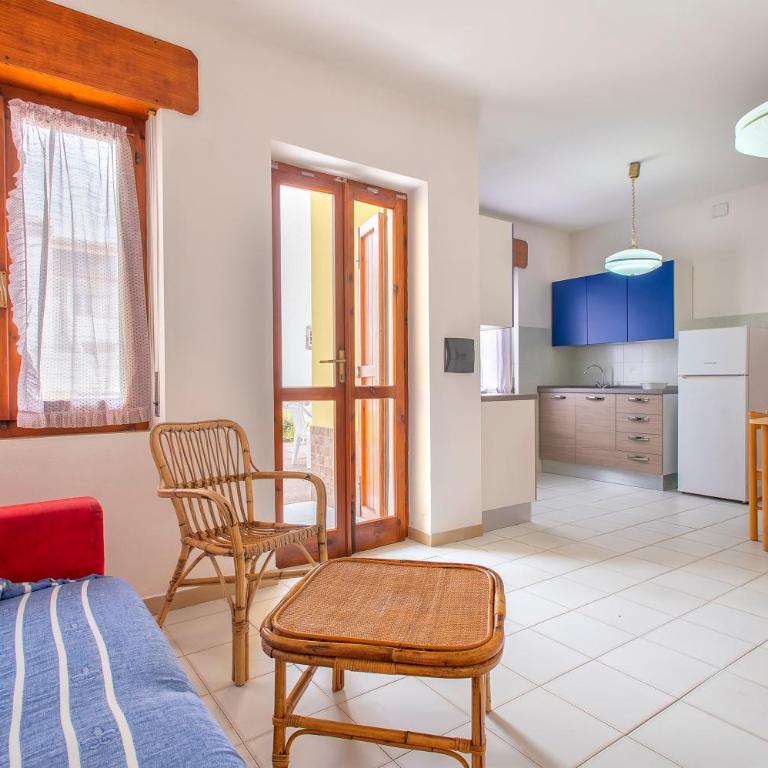 Residence Brezza Marina Lu Bagnu - Appartamento con 2 Camere da Letto - Fronte Oceano - 4