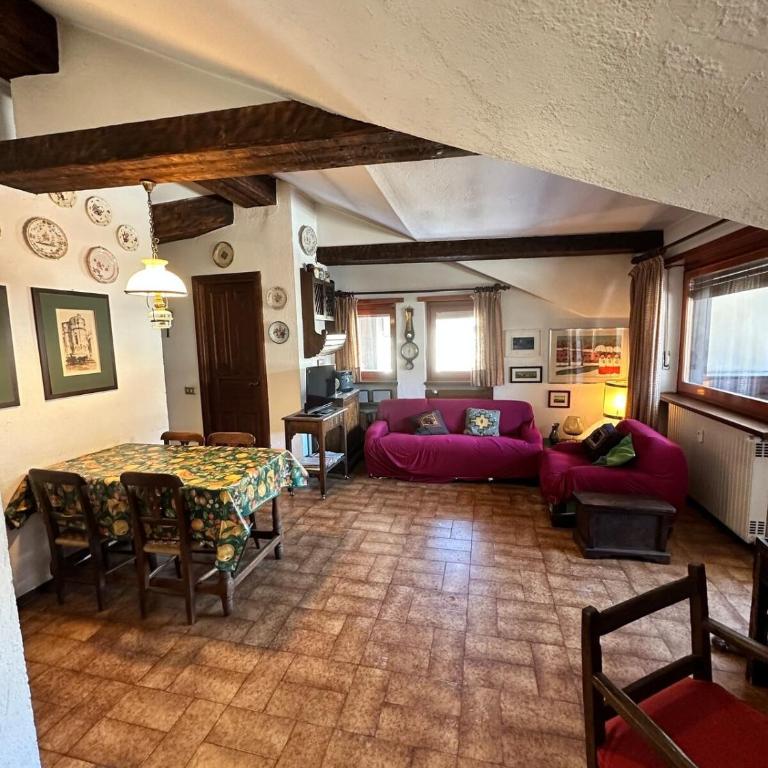 Trilocale Einaudi Bardonecchia - Two-Bedroom Deluxe Apartment with Balcony - 10