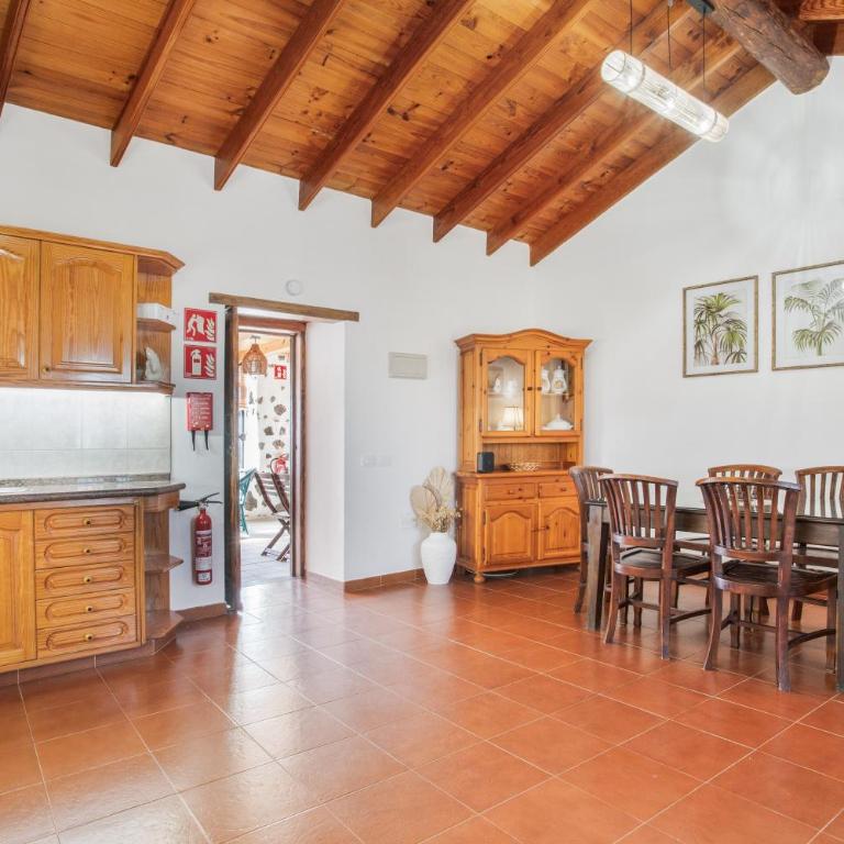 Casa Abuela María - Apartamento de 2 dormitorios con vistas a la montaña - 7
