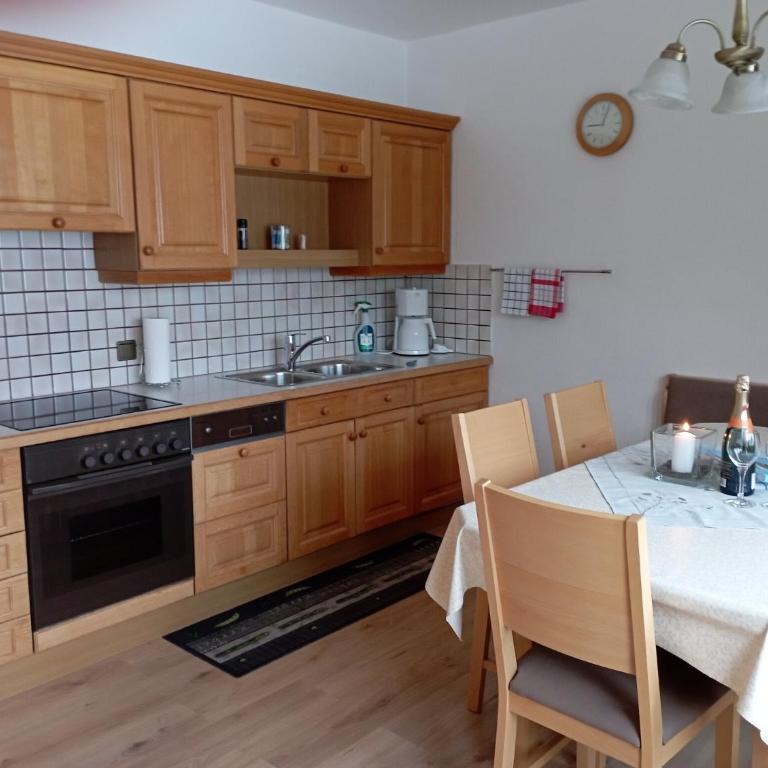 Ferienwohnung Lienbacher - Deluxe-Apartment mit 2 Schlafzimmern und Gartenblick - 9