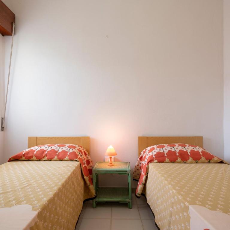 Residence Brezza Marina Lu Bagnu - Appartamento Deluxe con 2 Camere da Letto e Balcone - 6