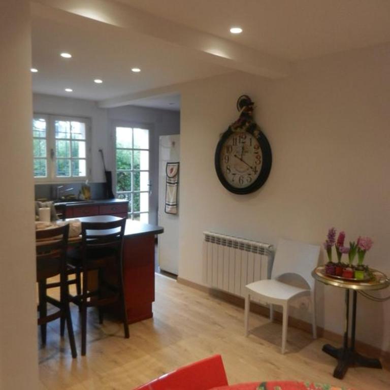 Les Chênes Lièges - Maison de Vacances 4 Chambres - 17