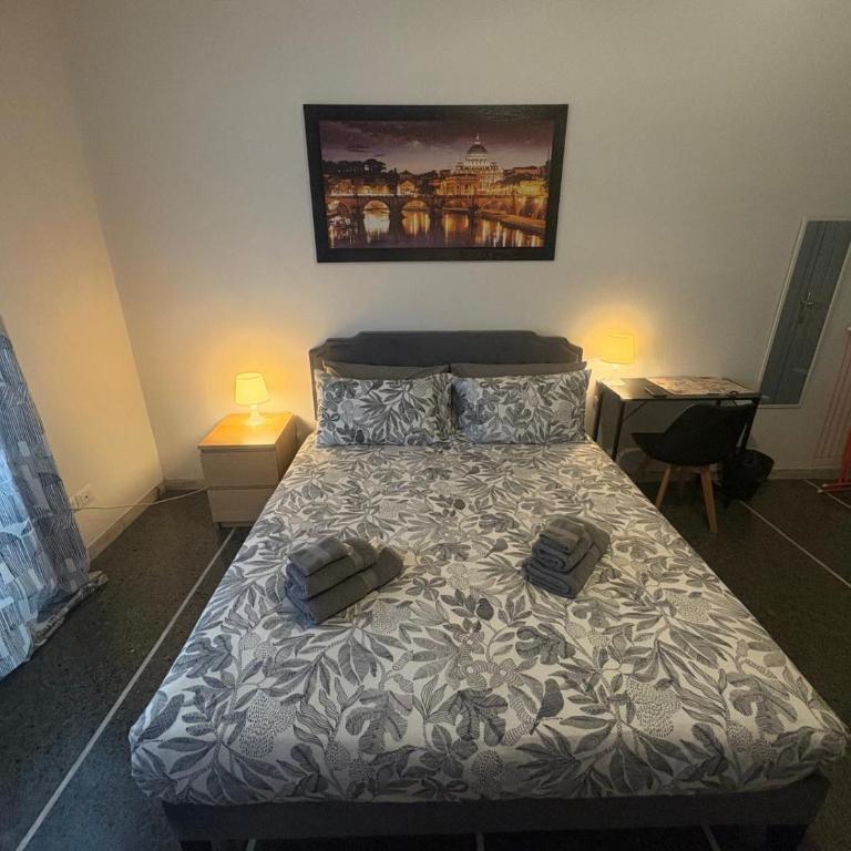 B&B Stelle Di Roma - Camera Tripla con Bagno Privato Esterno - 2