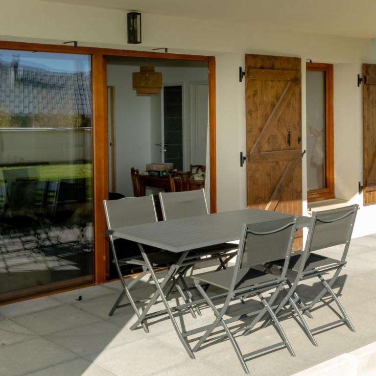 Appartement Gentiane - Appartamento Deluxe con 2 Camere da Letto e Vista Giardino - 4