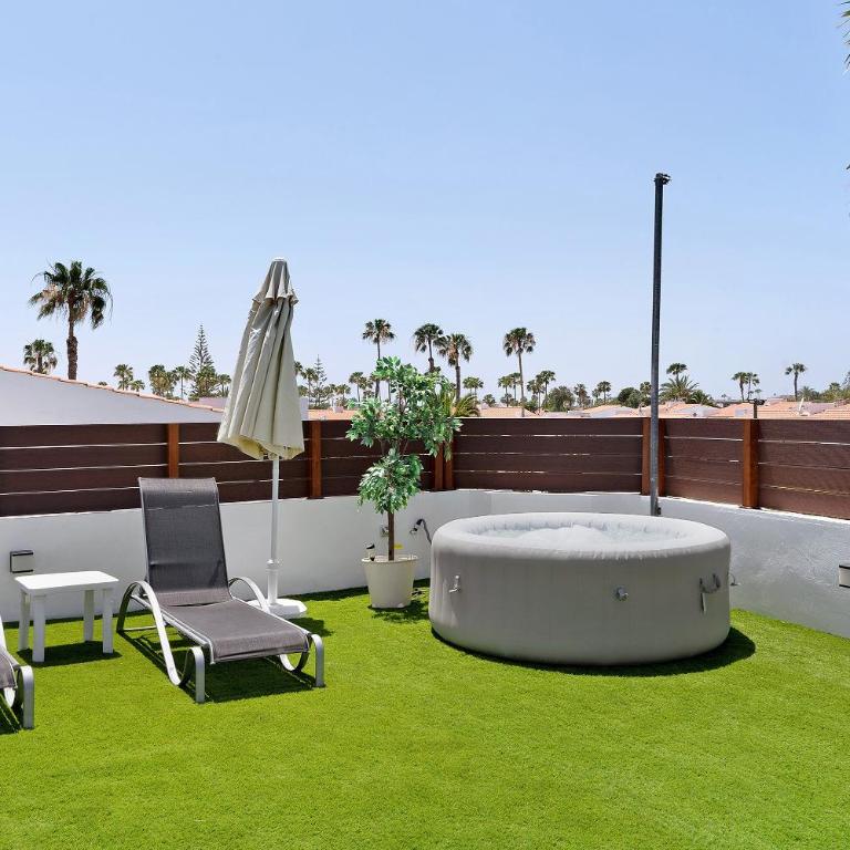 Casa Luna Kingbed and Jacuzzi - Apartamento Superior con vistas a la ciudad - 2