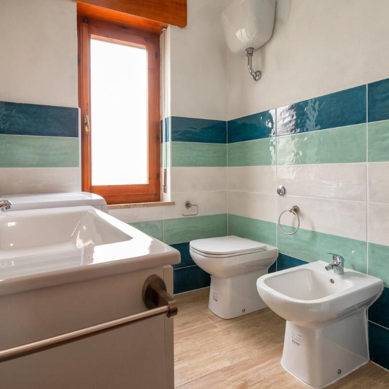 Residence Brezza Marina Lu Bagnu - Appartamento Deluxe con 2 Camere da Letto e Balcone - 17