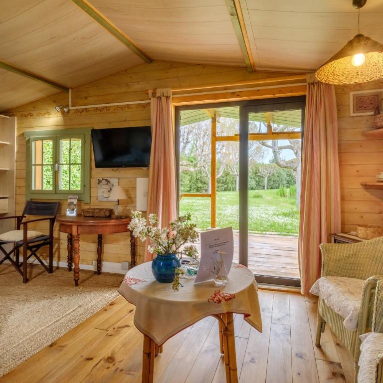 Les Iris le Lac de la Vallée - One-Bedroom Chalet - 4