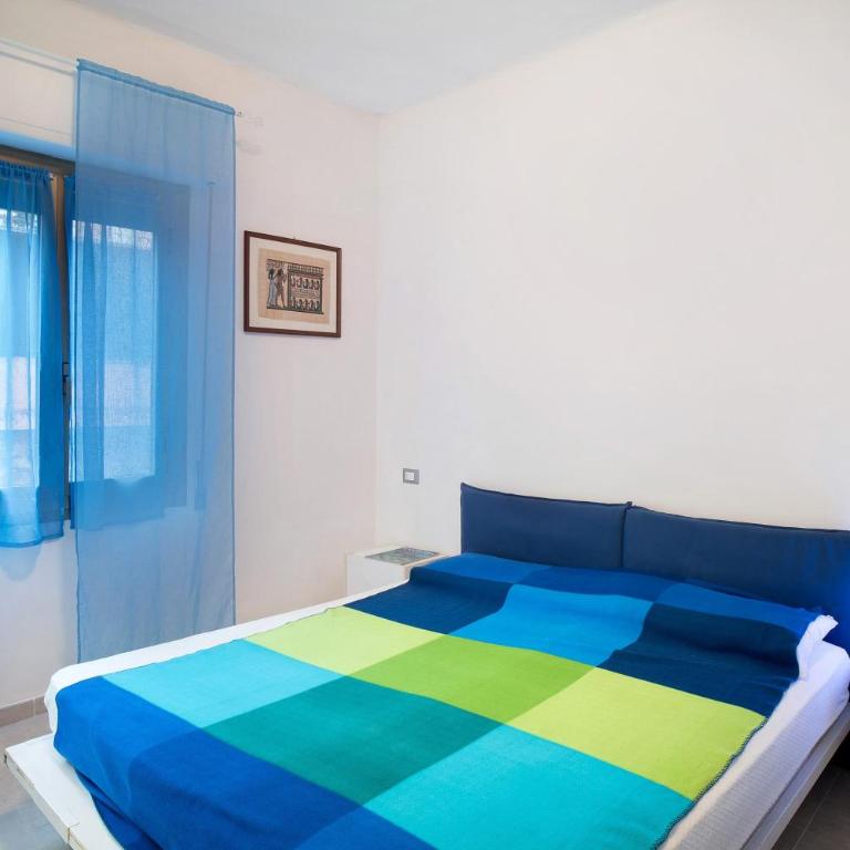 Casa Rosy - Appartamento Deluxe con 2 Camere da Letto e Vista Giardino - 15