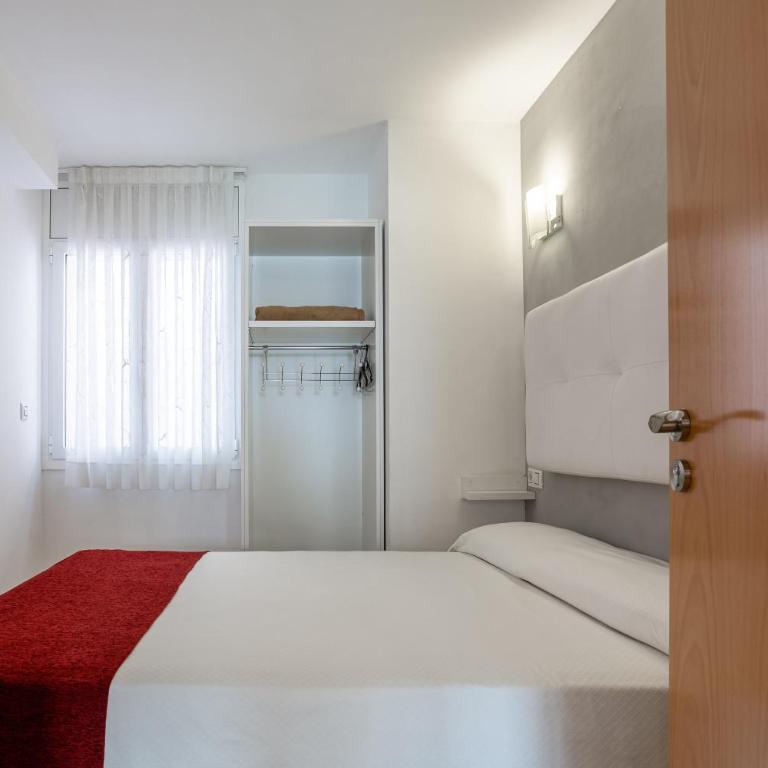 S22 Sa Caleta - Apartamento Deluxe de 2 dormitorios con vistas al mar - 15