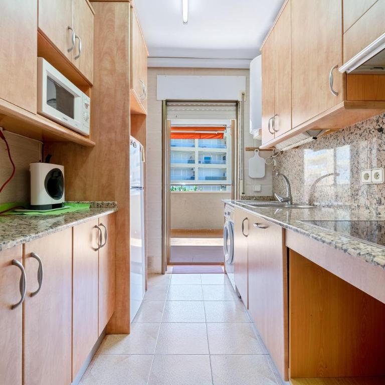 Apartamento Familiar en la Pineda - Superior Apartment with City View - 7