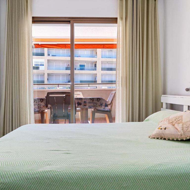 Apartamento Familiar en la Pineda - Superior Apartment with City View - 11