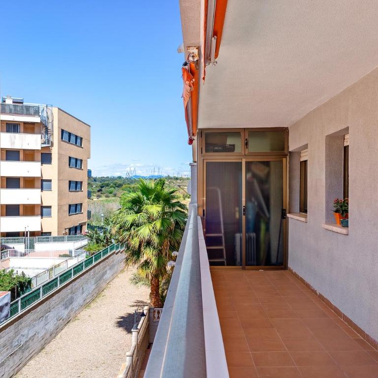 Apartamento Familiar en la Pineda - Superior Apartment with City View - 24