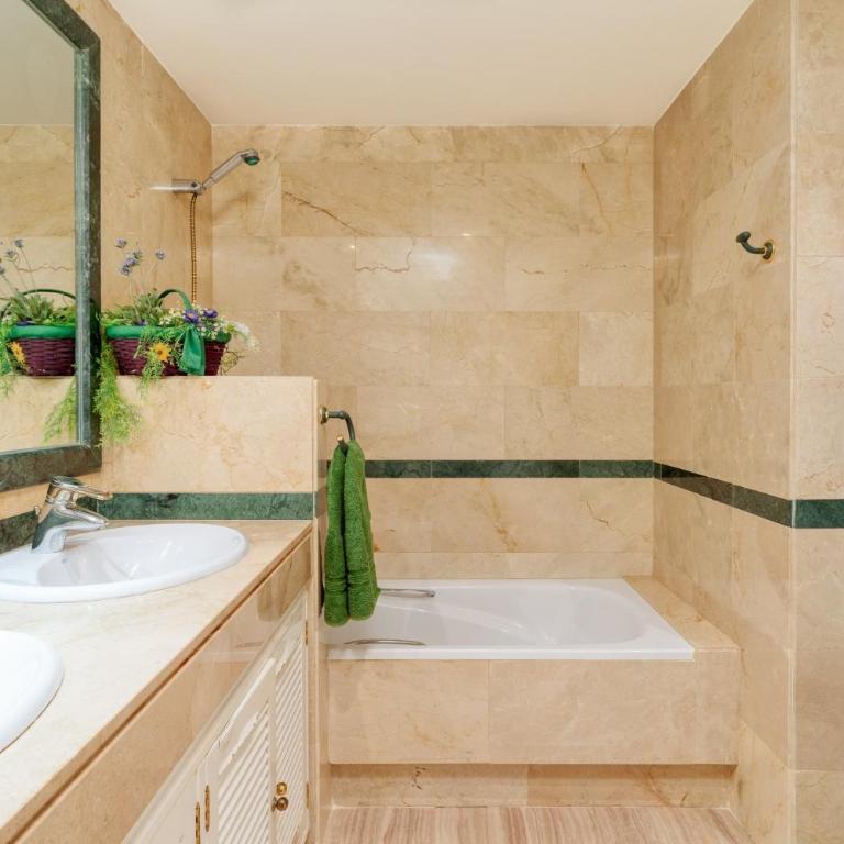 Apartamento Hacienda Playa - Apartamento Premium de 3 dormitorios con balcón - 11