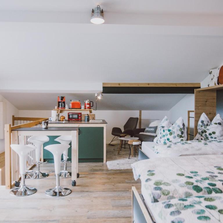 Guggi´s Emporeon Allgäu - Apartment mit 1 Schlafzimmer und Garten - 6
