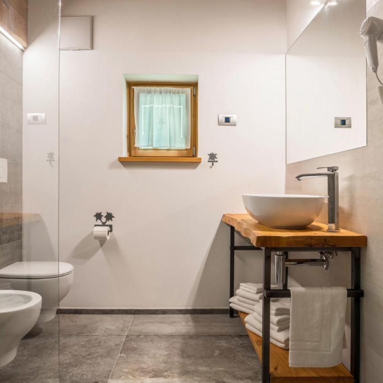 La Chiasa - Appartamento Deluxe con 2 Camere da Letto e Vista Giardino - 15