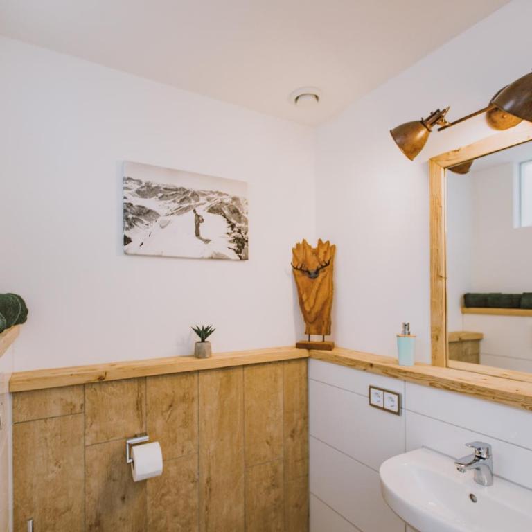 Guggi´s Emporeon Allgäu - Apartment mit 1 Schlafzimmer und Garten - 11