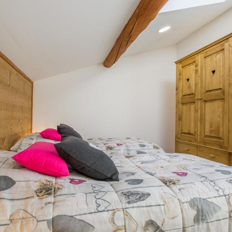 Gîte Les Mélèzes - Appartement Supérieur avec Balcon - 15