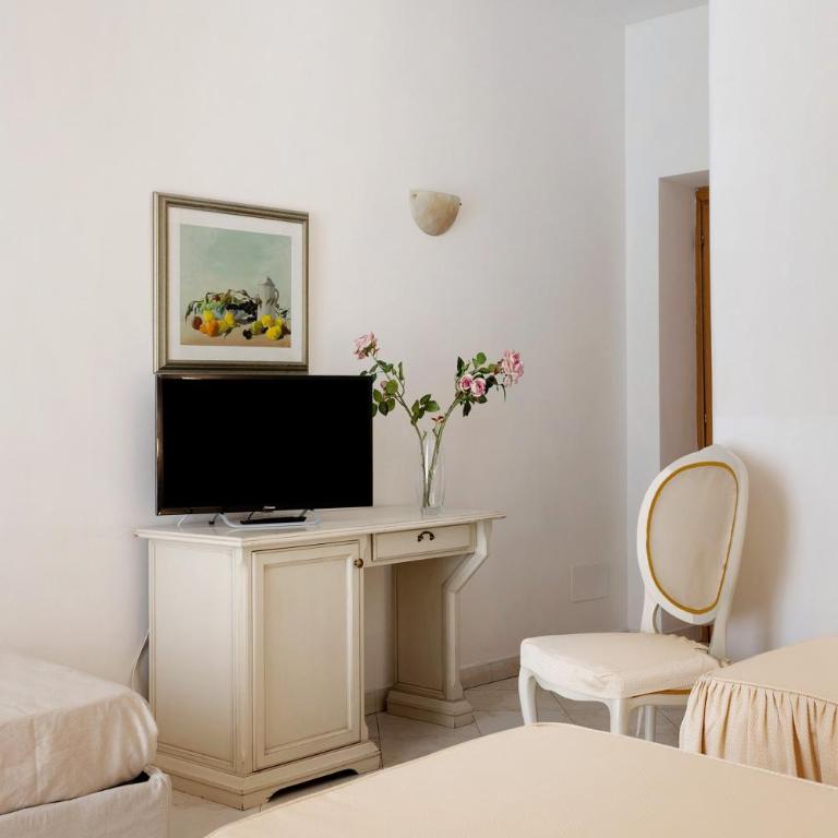 Affittacamere Borgo Trento - Camera Quadrupla con Doccia - 9