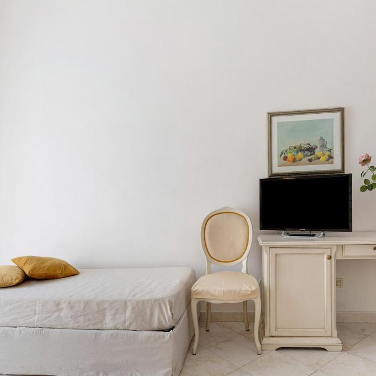 Affittacamere Borgo Trento - Camera Quadrupla con Doccia - 6