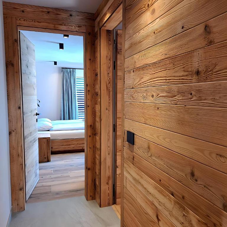 Arctik Chalet Livigno - Appartamento Deluxe con 2 Camere da Letto e Vista Giardino - 30