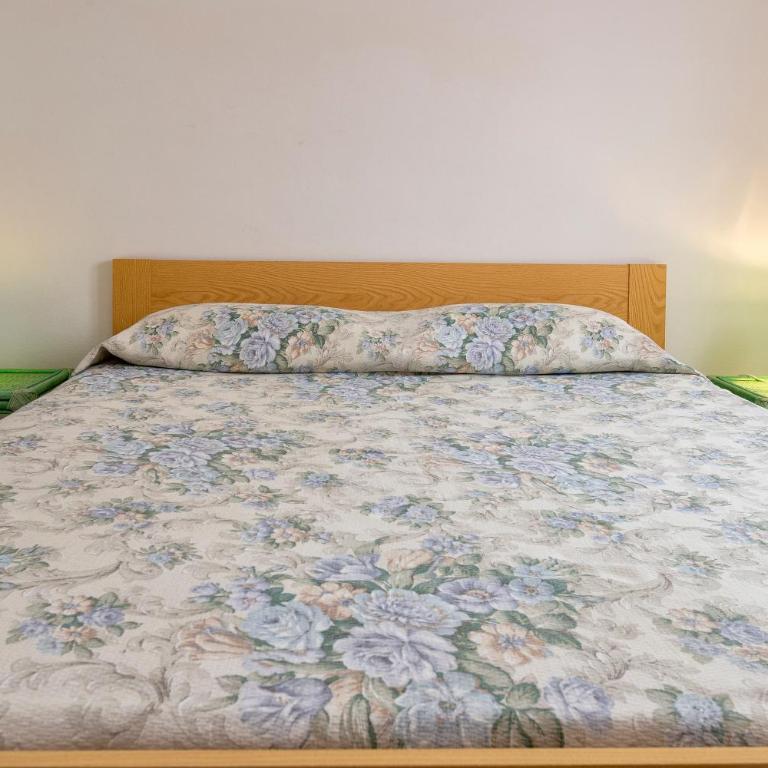 Residence Brezza Marina Lu Bagnu - Appartamento Deluxe con 2 Camere da Letto e Balcone - 12