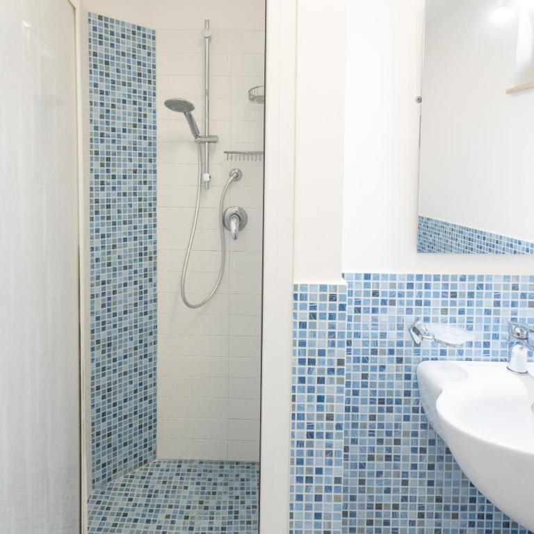 Caren House - Appartamento con 2 Camere da Letto - 52