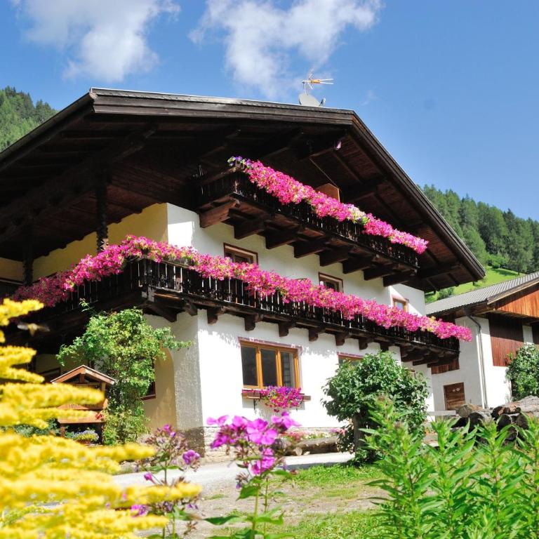 Heiserhof App Kirsche - Two-Bedroom Deluxe Apartment with Balcony - 28
