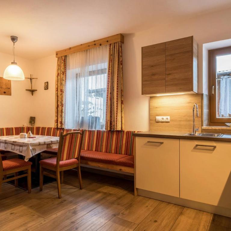Heiserhof App Kirsche - Two-Bedroom Deluxe Apartment with Balcony - 19