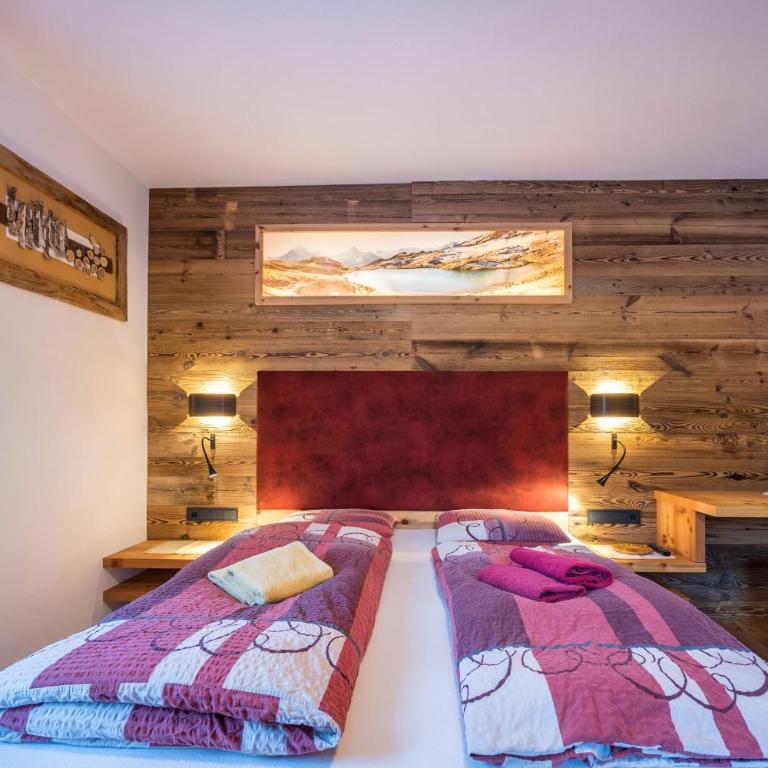 Heiserhof App Kirsche - Two-Bedroom Deluxe Apartment with Balcony - 10